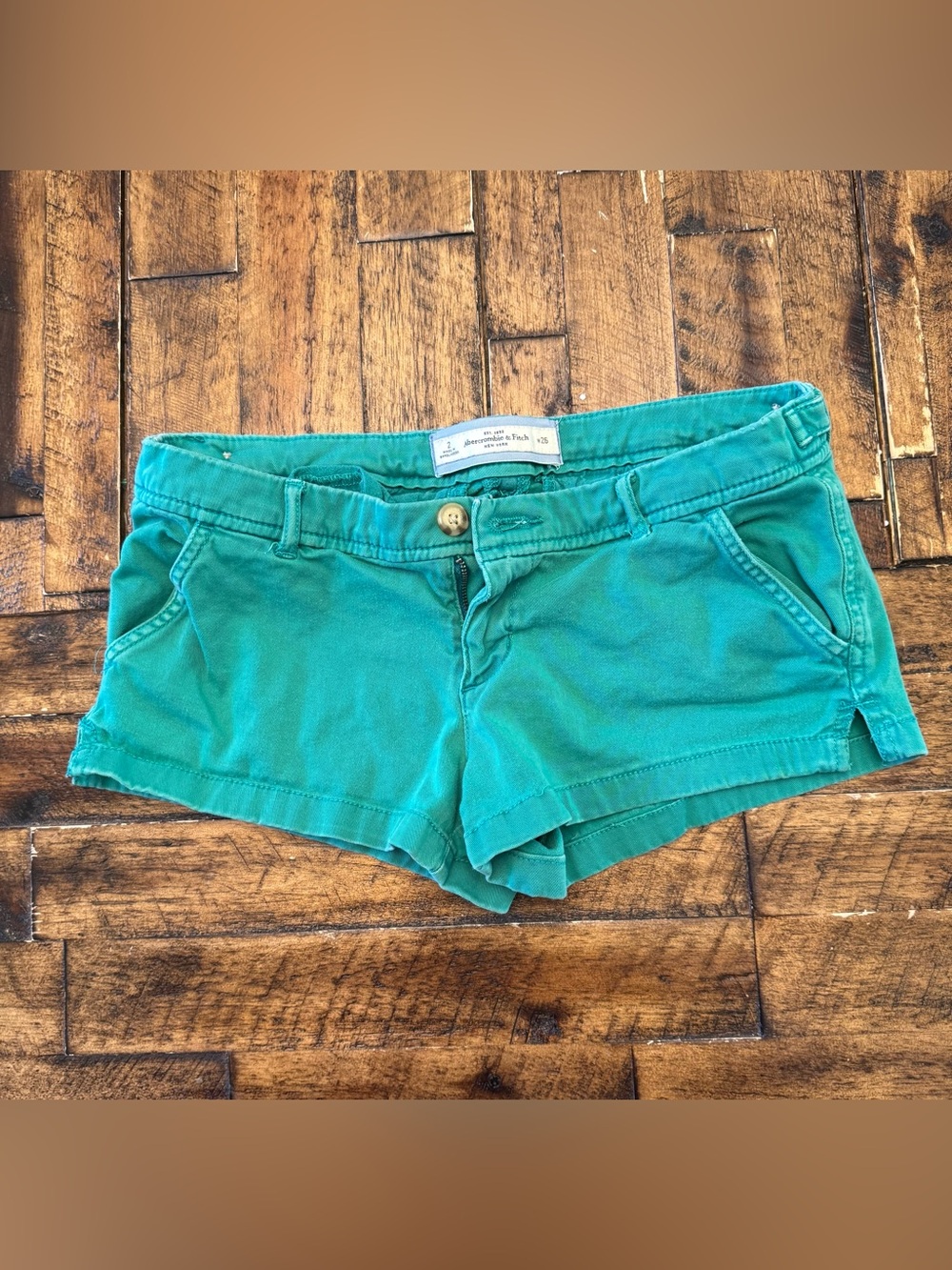 Vintage Y2K Abercrombie & Fitch Low Rise Green Micro Shorts Size 2 W26